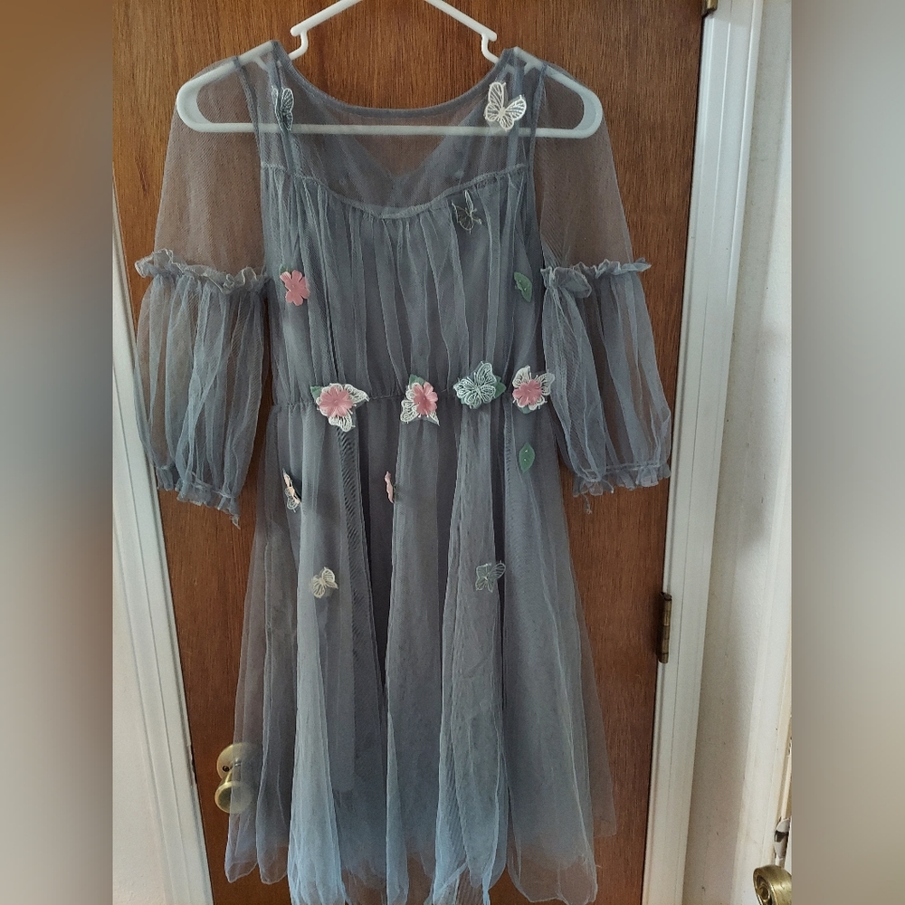 Grey shift dress with butterfly, flower, and leaf accents size M